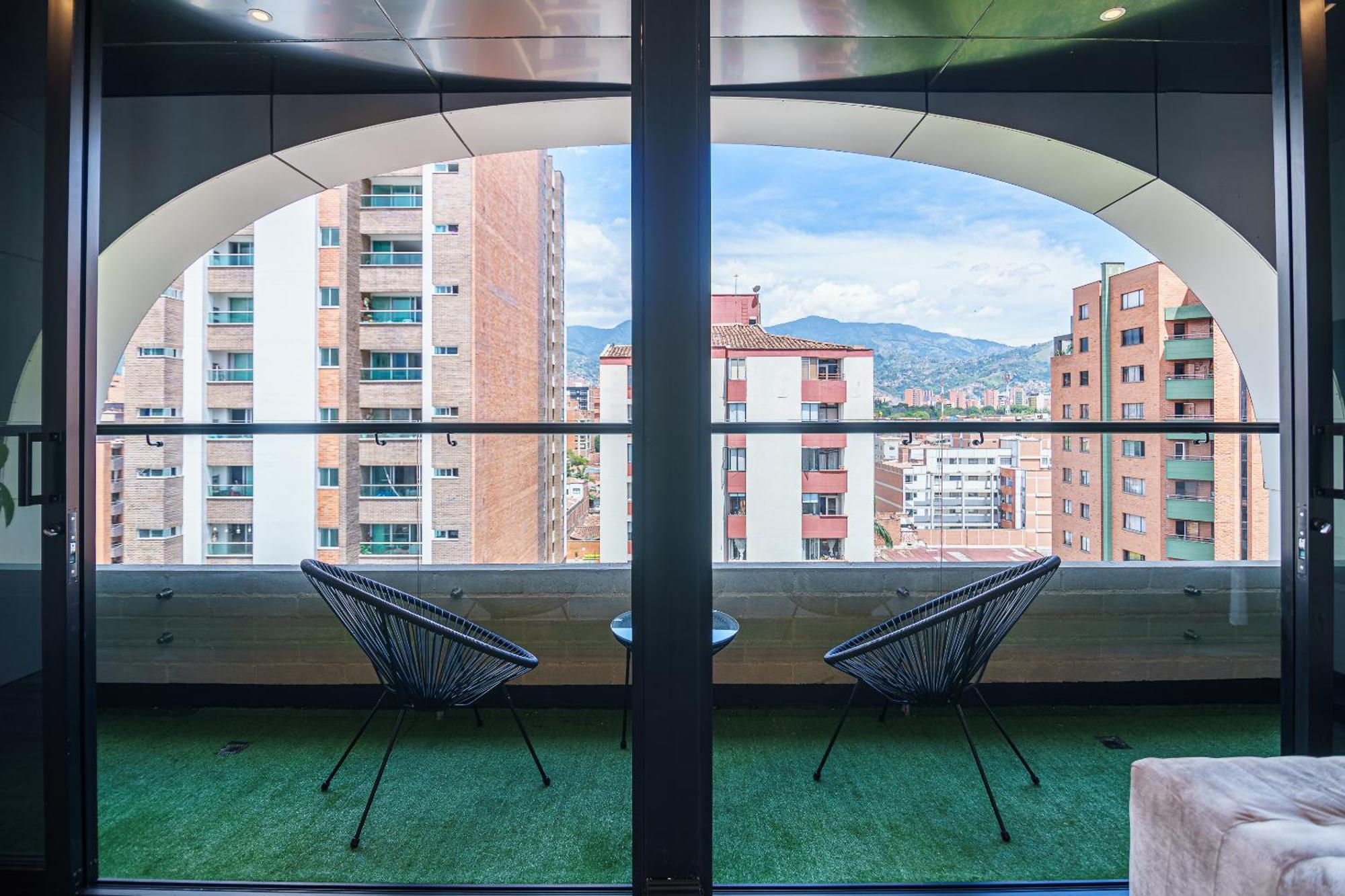 First Class Hotel By 5 Host Medellin Exterior photo
